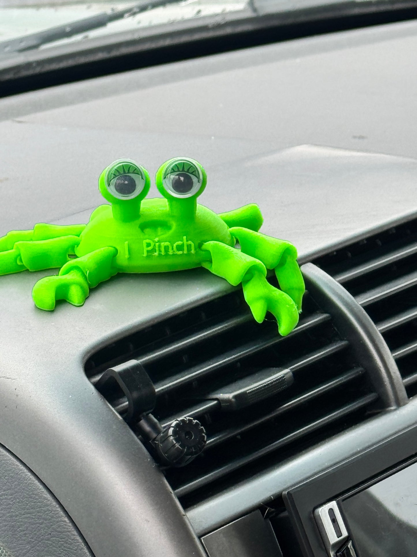 Green Glow-up Gil the Dash buddy